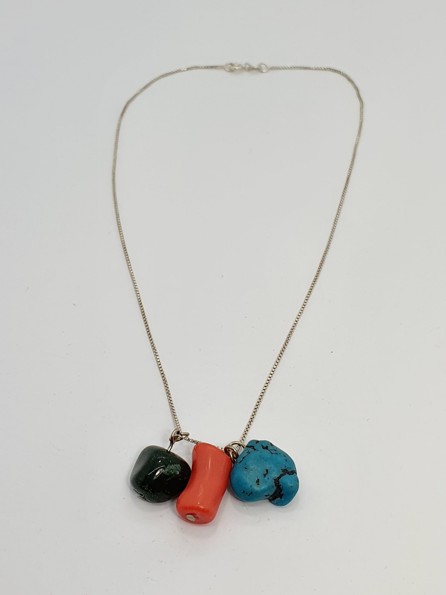 Colar trio de pedras pingente